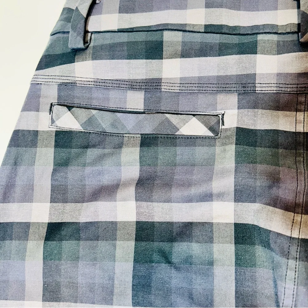 Lululemon Athletica shorts Commission golf shorts gray plaid men Size 38 - Picture 6 of 9
